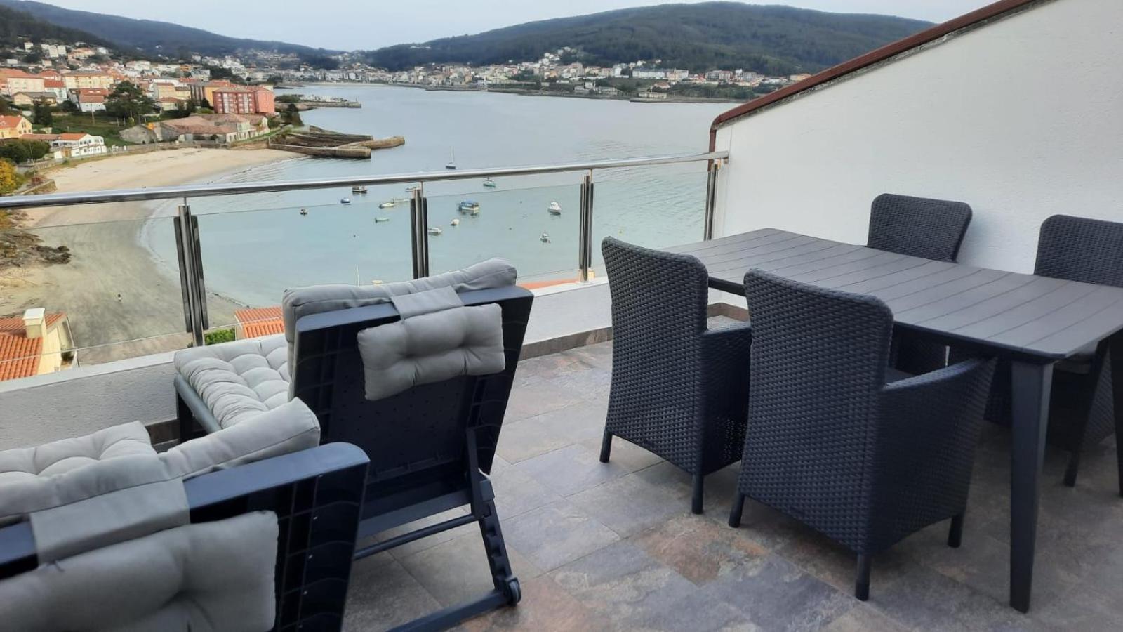 Apartamento A Estrenar Con Vistas Naroa Corcubion Bagian luar foto